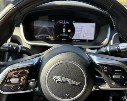 Черный Ягуар I-Pace, объемом двигателя 0 л и пробегом 162 тыс. км за 27999 $, фото 10 на Automoto.ua