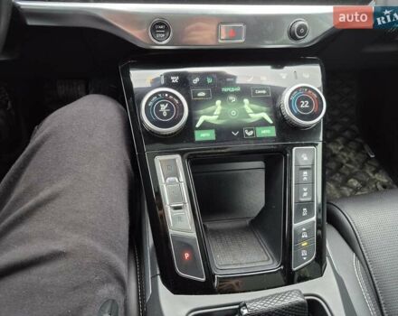 Черный Ягуар I-Pace, объемом двигателя 0 л и пробегом 115 тыс. км за 24800 $, фото 30 на Automoto.ua