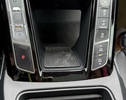 Черный Ягуар I-Pace, объемом двигателя 0 л и пробегом 88 тыс. км за 17900 $, фото 9 на Automoto.ua