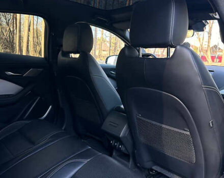 Черный Ягуар I-Pace, объемом двигателя 0 л и пробегом 132 тыс. км за 21900 $, фото 17 на Automoto.ua