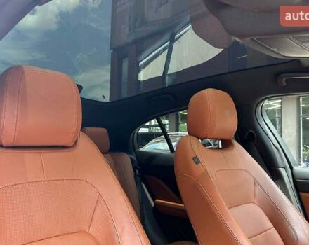 Черный Ягуар I-Pace, объемом двигателя 0 л и пробегом 61 тыс. км за 29000 $, фото 21 на Automoto.ua