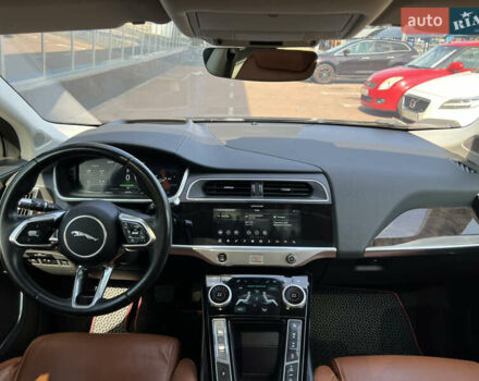 Черный Ягуар I-Pace, объемом двигателя 0 л и пробегом 95 тыс. км за 25500 $, фото 21 на Automoto.ua