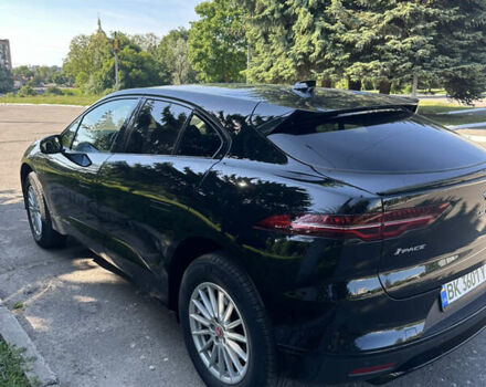 Черный Ягуар I-Pace, объемом двигателя 0 л и пробегом 108 тыс. км за 21999 $, фото 2 на Automoto.ua