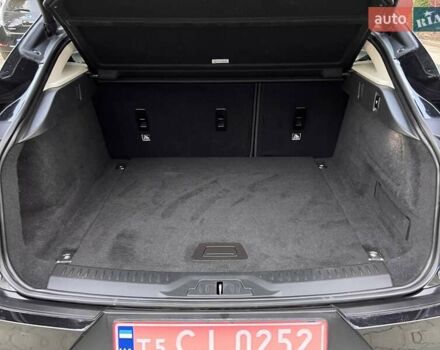Черный Ягуар I-Pace, объемом двигателя 0 л и пробегом 69 тыс. км за 21999 $, фото 18 на Automoto.ua