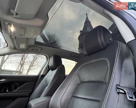Черный Ягуар I-Pace, объемом двигателя 0 л и пробегом 69 тыс. км за 21999 $, фото 33 на Automoto.ua