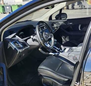 Черный Ягуар I-Pace, объемом двигателя 0 л и пробегом 91 тыс. км за 25000 $, фото 1 на Automoto.ua