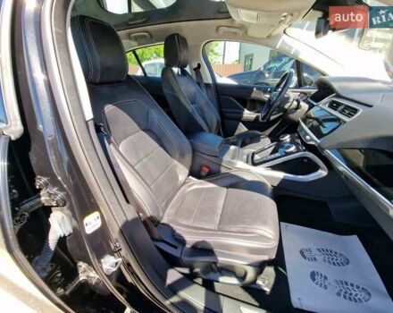 Черный Ягуар I-Pace, объемом двигателя 0 л и пробегом 120 тыс. км за 21900 $, фото 48 на Automoto.ua