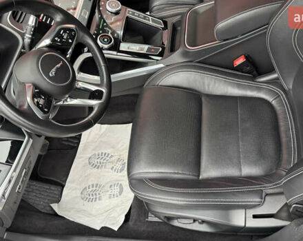 Черный Ягуар I-Pace, объемом двигателя 0 л и пробегом 121 тыс. км за 22500 $, фото 22 на Automoto.ua