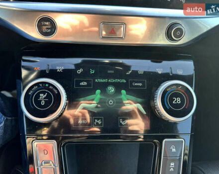 Черный Ягуар I-Pace, объемом двигателя 0 л и пробегом 95 тыс. км за 26000 $, фото 15 на Automoto.ua