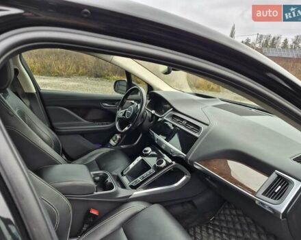 Черный Ягуар I-Pace, объемом двигателя 0 л и пробегом 115 тыс. км за 24800 $, фото 18 на Automoto.ua