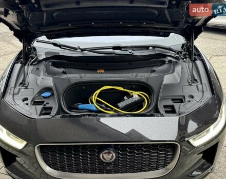 Черный Ягуар I-Pace, объемом двигателя 0 л и пробегом 130 тыс. км за 21900 $, фото 21 на Automoto.ua