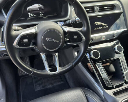 Черный Ягуар I-Pace, объемом двигателя 0 л и пробегом 180 тыс. км за 22500 $, фото 32 на Automoto.ua