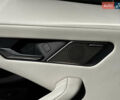 Черный Ягуар I-Pace, объемом двигателя 0 л и пробегом 66 тыс. км за 24200 $, фото 19 на Automoto.ua