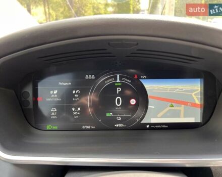 Черный Ягуар I-Pace, объемом двигателя 0 л и пробегом 69 тыс. км за 21999 $, фото 12 на Automoto.ua
