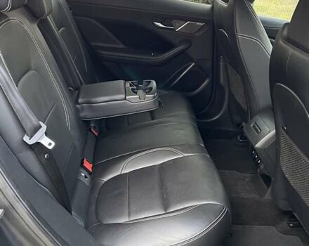 Черный Ягуар I-Pace, объемом двигателя 0 л и пробегом 69 тыс. км за 21999 $, фото 7 на Automoto.ua
