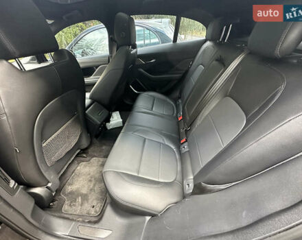 Черный Ягуар I-Pace, объемом двигателя 0 л и пробегом 81 тыс. км за 26900 $, фото 19 на Automoto.ua