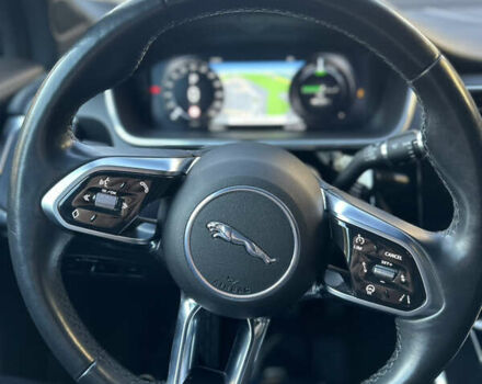 Черный Ягуар I-Pace, объемом двигателя 0 л и пробегом 109 тыс. км за 24950 $, фото 7 на Automoto.ua