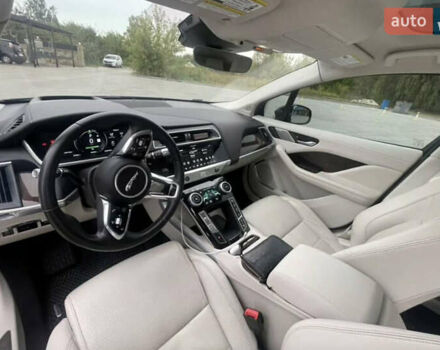 Черный Ягуар I-Pace, объемом двигателя 0 л и пробегом 91 тыс. км за 23300 $, фото 6 на Automoto.ua
