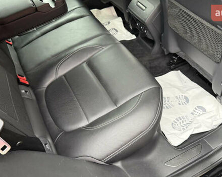 Черный Ягуар I-Pace, объемом двигателя 0 л и пробегом 121 тыс. км за 22500 $, фото 55 на Automoto.ua