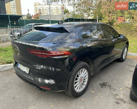 Черный Ягуар I-Pace, объемом двигателя 0 л и пробегом 81 тыс. км за 26900 $, фото 6 на Automoto.ua