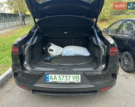 Черный Ягуар I-Pace, объемом двигателя 0 л и пробегом 81 тыс. км за 26900 $, фото 13 на Automoto.ua