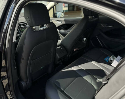 Чорний Ягуар I-Pace, об'ємом двигуна 0 л та пробігом 103 тис. км за 22500 $, фото 4 на Automoto.ua