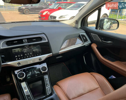 Черный Ягуар I-Pace, объемом двигателя 0 л и пробегом 95 тыс. км за 25500 $, фото 23 на Automoto.ua