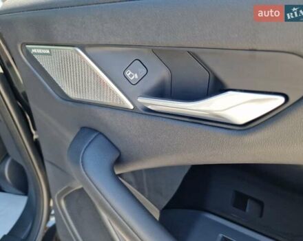 Черный Ягуар I-Pace, объемом двигателя 0 л и пробегом 120 тыс. км за 21900 $, фото 44 на Automoto.ua
