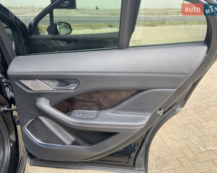 Чорний Ягуар I-Pace, об'ємом двигуна 0 л та пробігом 172 тис. км за 23500 $, фото 26 на Automoto.ua
