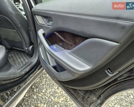 Черный Ягуар I-Pace, объемом двигателя 0 л и пробегом 115 тыс. км за 24800 $, фото 21 на Automoto.ua