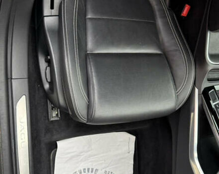 Черный Ягуар I-Pace, объемом двигателя 0 л и пробегом 121 тыс. км за 22500 $, фото 58 на Automoto.ua