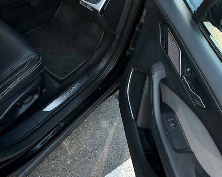 Черный Ягуар I-Pace, объемом двигателя 0 л и пробегом 132 тыс. км за 21900 $, фото 13 на Automoto.ua