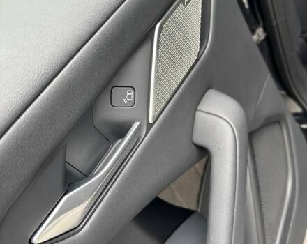 Черный Ягуар I-Pace, объемом двигателя 0 л и пробегом 188 тыс. км за 17500 $, фото 38 на Automoto.ua