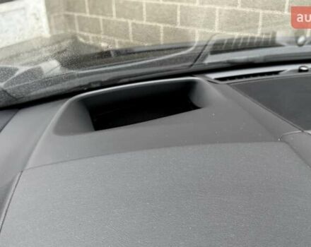 Черный Ягуар I-Pace, объемом двигателя 0 л и пробегом 130 тыс. км за 21900 $, фото 16 на Automoto.ua