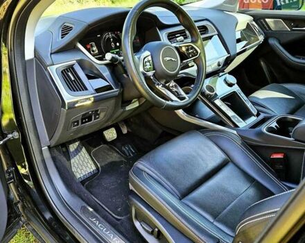 Черный Ягуар I-Pace, объемом двигателя 0 л и пробегом 188 тыс. км за 16000 $, фото 3 на Automoto.ua