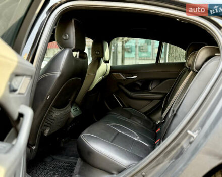 Черный Ягуар I-Pace, объемом двигателя 0 л и пробегом 231 тыс. км за 17500 $, фото 19 на Automoto.ua