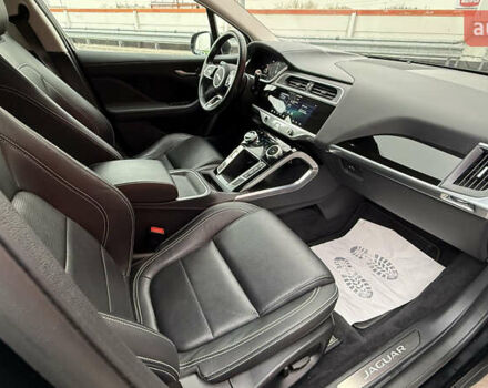 Черный Ягуар I-Pace, объемом двигателя 0 л и пробегом 121 тыс. км за 22500 $, фото 60 на Automoto.ua