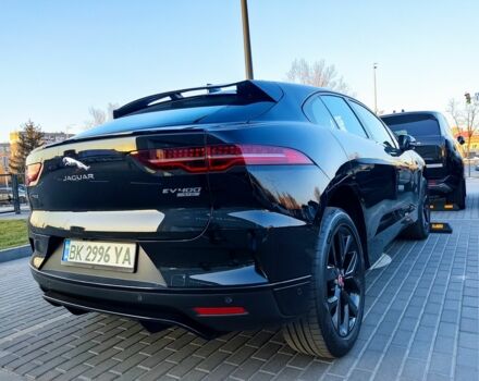 Черный Ягуар I-Pace, объемом двигателя 0 л и пробегом 185 тыс. км за 25550 $, фото 2 на Automoto.ua