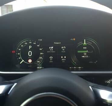 Черный Ягуар I-Pace, объемом двигателя 0 л и пробегом 225 тыс. км за 25500 $, фото 7 на Automoto.ua
