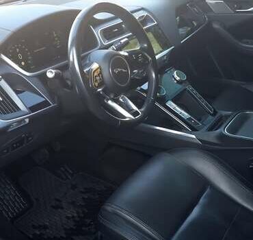 Черный Ягуар I-Pace, объемом двигателя 0 л и пробегом 225 тыс. км за 25500 $, фото 4 на Automoto.ua