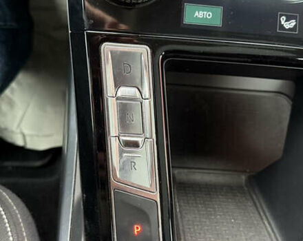 Черный Ягуар I-Pace, объемом двигателя 0 л и пробегом 121 тыс. км за 22500 $, фото 39 на Automoto.ua