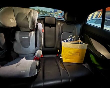 Черный Ягуар I-Pace, объемом двигателя 0 л и пробегом 123 тыс. км за 25599 $, фото 12 на Automoto.ua