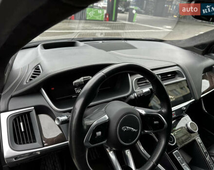 Черный Ягуар I-Pace, объемом двигателя 0 л и пробегом 105 тыс. км за 28500 $, фото 8 на Automoto.ua