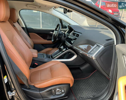 Черный Ягуар I-Pace, объемом двигателя 0 л и пробегом 95 тыс. км за 25500 $, фото 26 на Automoto.ua