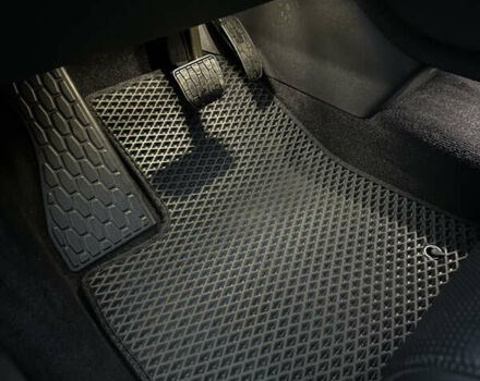 Черный Ягуар I-Pace, объемом двигателя 0 л и пробегом 69 тыс. км за 29900 $, фото 30 на Automoto.ua