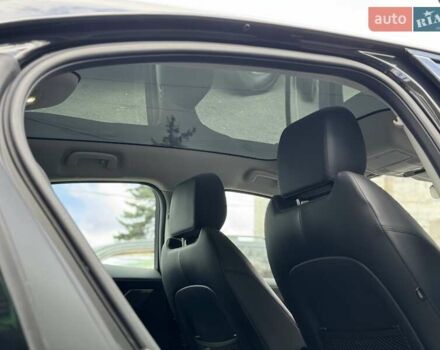 Черный Ягуар I-Pace, объемом двигателя 0 л и пробегом 95 тыс. км за 21500 $, фото 13 на Automoto.ua