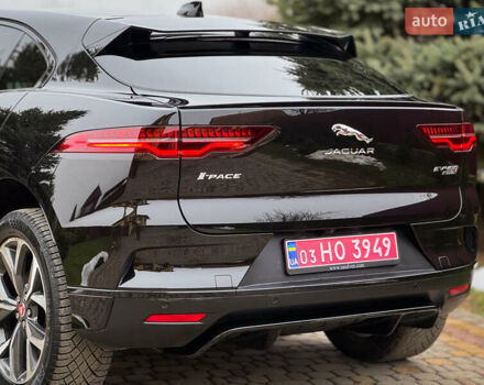 Черный Ягуар I-Pace, объемом двигателя 0 л и пробегом 138 тыс. км за 24500 $, фото 25 на Automoto.ua