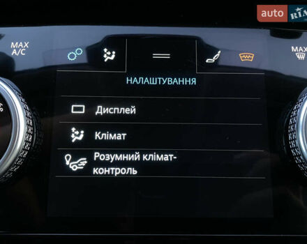 Черный Ягуар I-Pace, объемом двигателя 0 л и пробегом 120 тыс. км за 25900 $, фото 93 на Automoto.ua