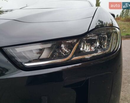 Черный Ягуар I-Pace, объемом двигателя 0 л и пробегом 180 тыс. км за 22500 $, фото 26 на Automoto.ua