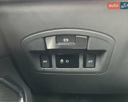 Черный Ягуар I-Pace, объемом двигателя 0 л и пробегом 116 тыс. км за 23990 $, фото 41 на Automoto.ua